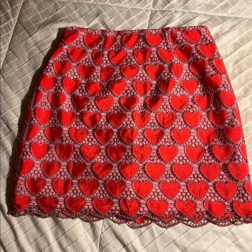 New Never Worn Elliatt Red Heart Lace Mini Skirt